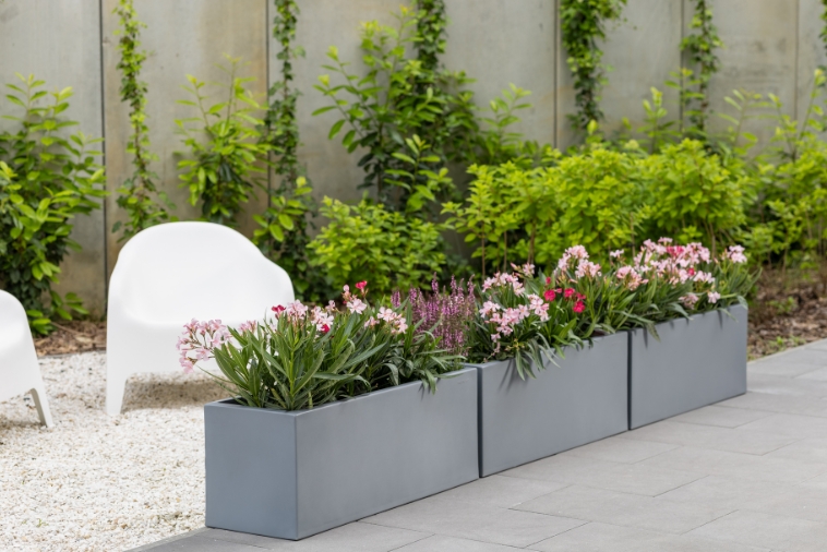 Prostokątna podłużna Donica Monumo Long Maxi